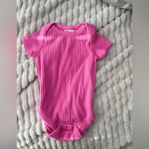 Hanna Andersson Bright Pink Ribbed Bodysuit